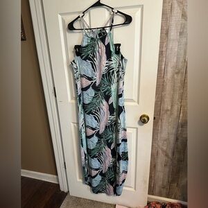 Tropical Print Maxi Dress